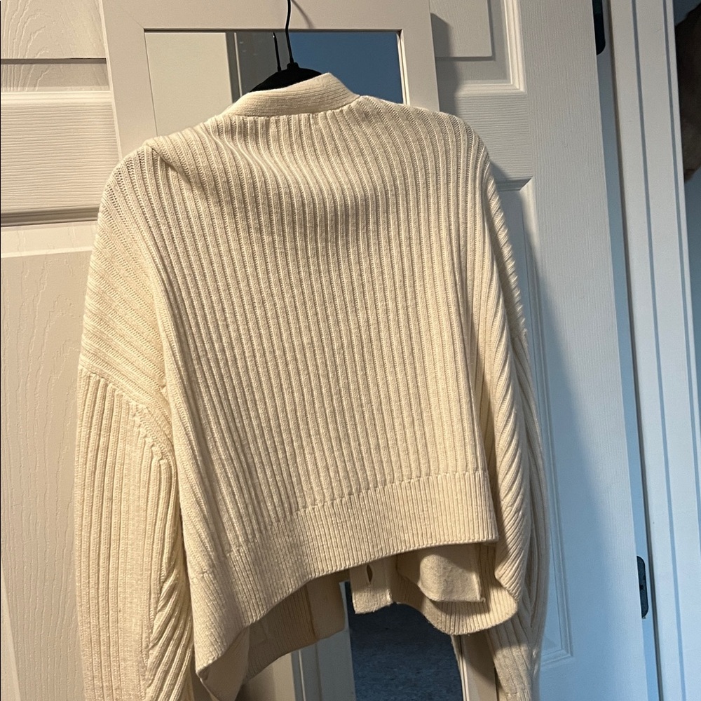 Beyond Yoga Luxe Ribbed Cardigan Medium-make an offer! - Picture 4 of 4